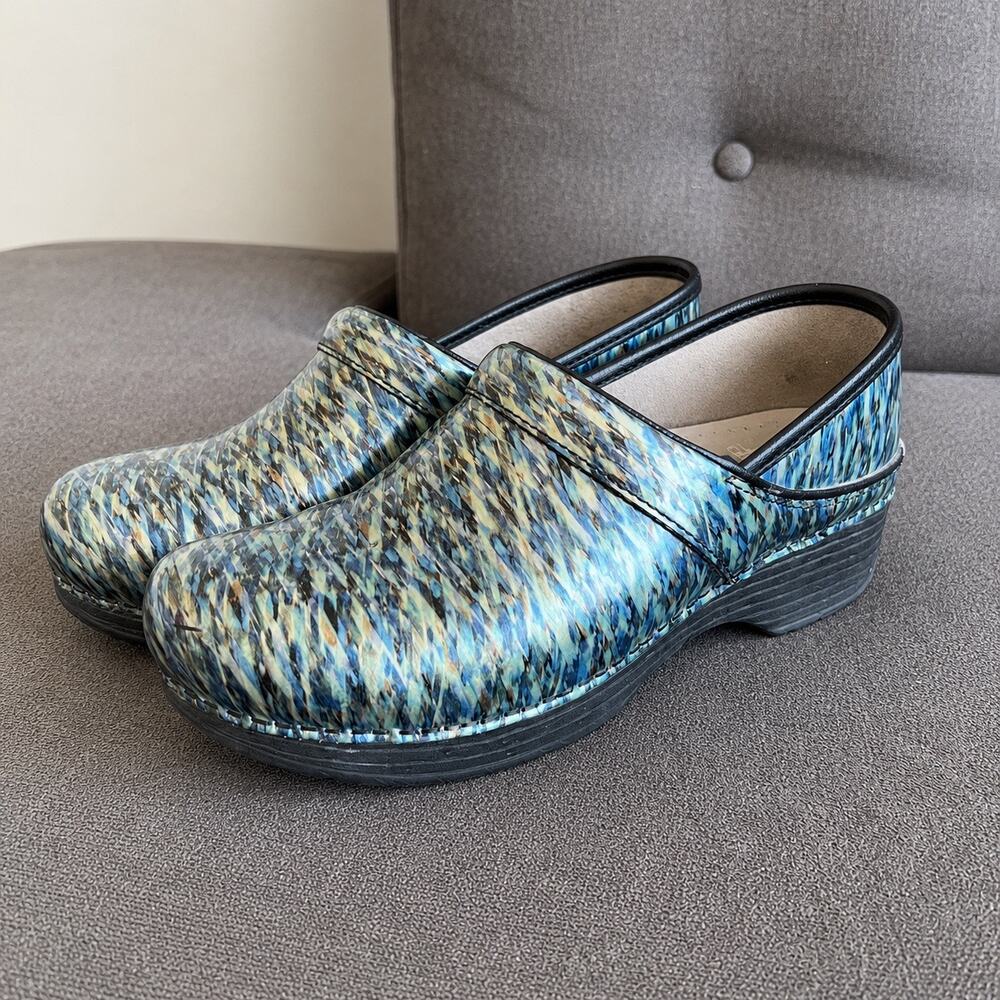 Dansko LT Pro Blue Dash Patent Leather Clogs EU 38 Nurse Comfort Work Shoes VGUC